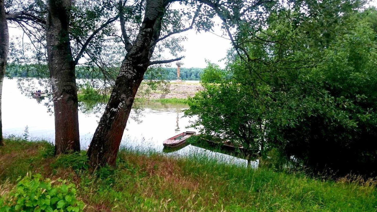 Tassi Halaszcsarda-Harcsa Haz Buitenkant foto